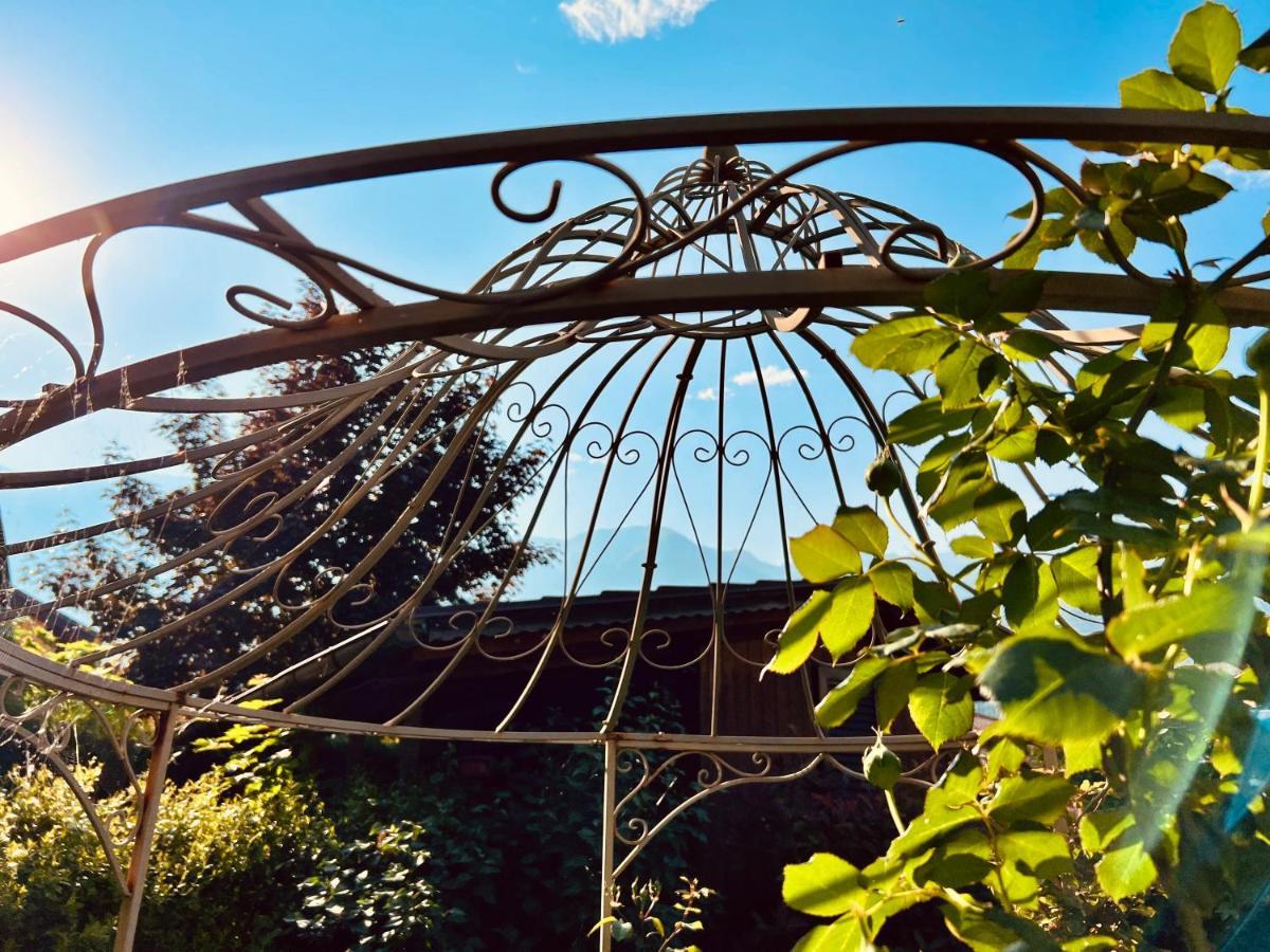 La Finestra Sul Giardino - B&B Cavedine Exterior photo